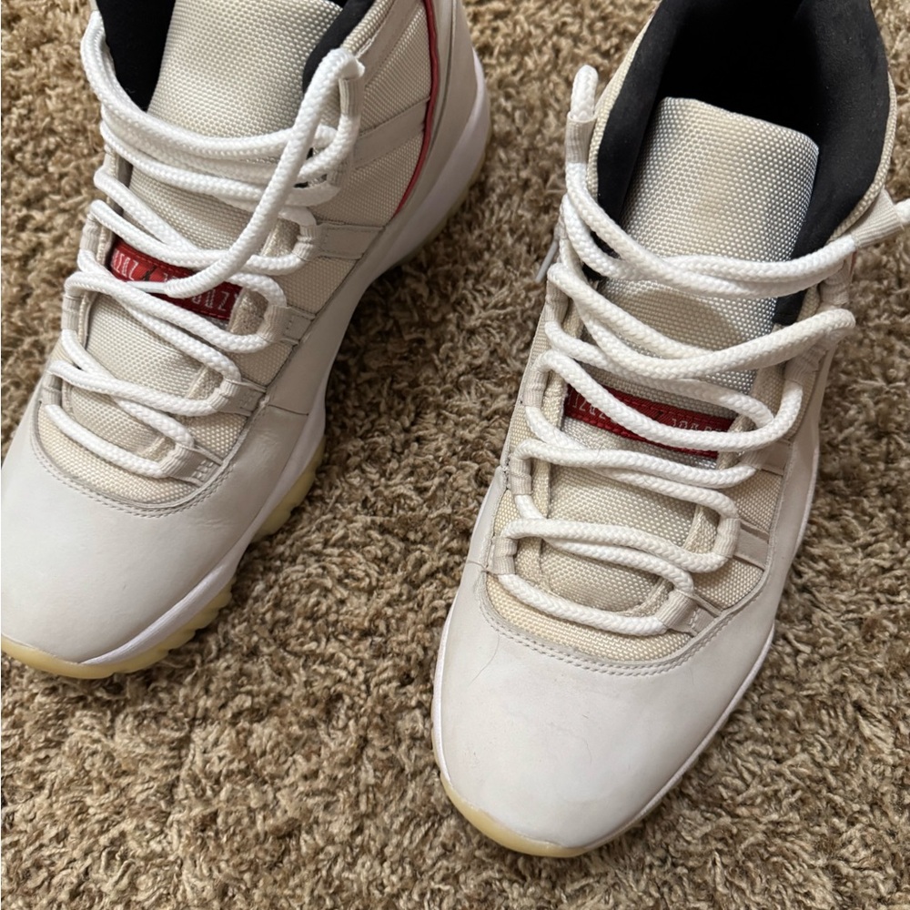 Jordan ll Retro Platinum Tint